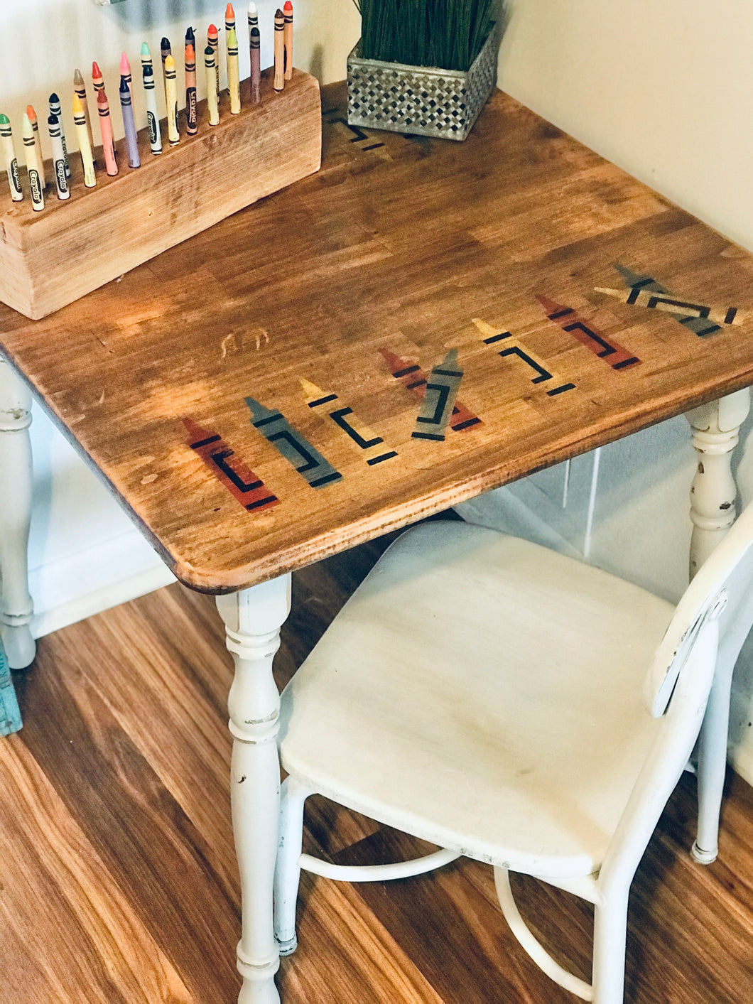 Vintage Crayon Kid’s Wood Table & Metal Chair