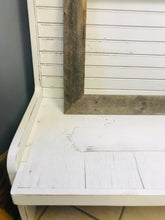 Load image into Gallery viewer, Cute Farmhouse Pew Bench