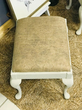 Load image into Gallery viewer, Charming Burlap Queen Anne Footstool Set (2)