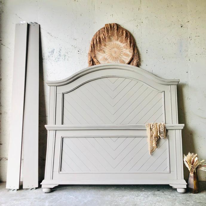 Pretty Neutral Queen Bed Frame (Complete)