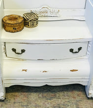 Load image into Gallery viewer, Gorgeous Vintage Vanity &amp; Chair