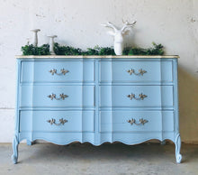 Load image into Gallery viewer, Pretty Vintage French Provincial Dresser