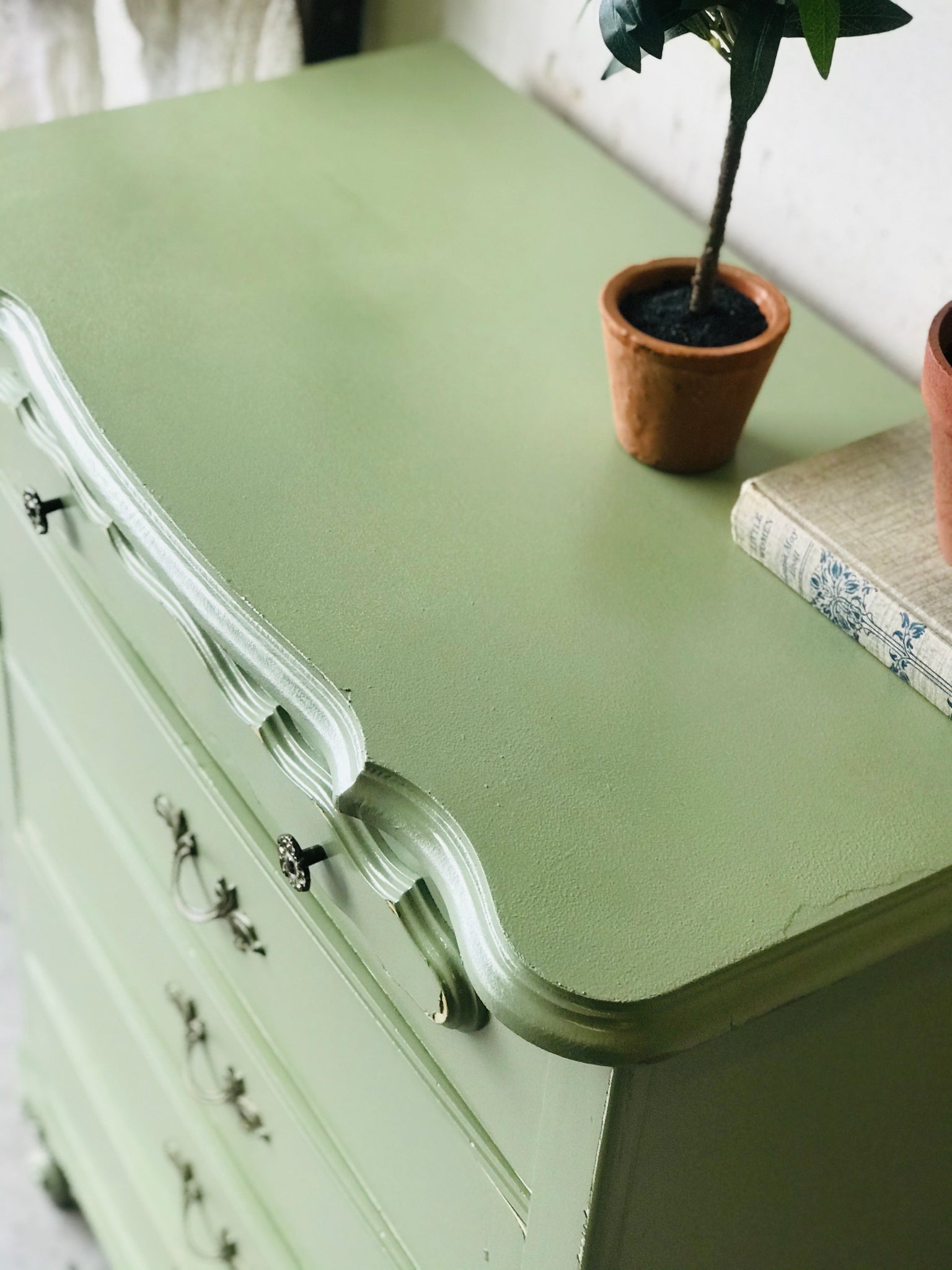 Pretty Vintage Sage Green Chest of Drawers Farmhouse Friar Pretty Vintage Sage Green Chest of Drawers Farmhouse Friar