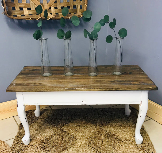 Adorable Small Farmhouse Coffee Table